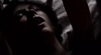 九首歌电影在线观看,穿越时空的旋律之旅  第2张